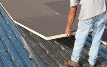 benefits of insulating Hilltop flat roofing