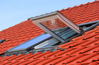 Hilltop roof window